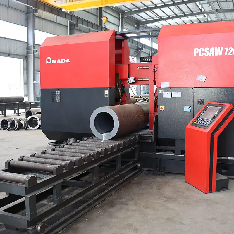 Large diameter hot rolled carbon steel seamless pipe